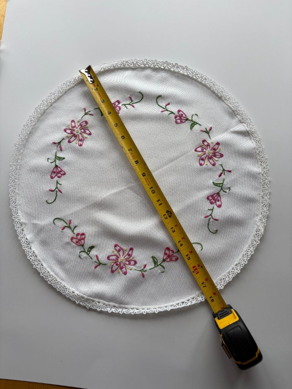 Hand Embroidered Table‎ Doily - Picture 3 of 3